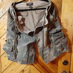 Abercrombie and fitch camo cargo shorts